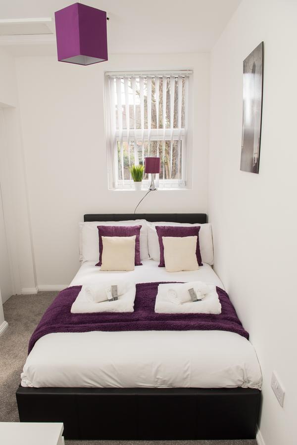 Moseley Mews Village Suites - Purple Бирмингем Экстерьер фото